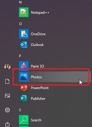 open windows 10 photos app to transfer ipad photos to pc without itunes