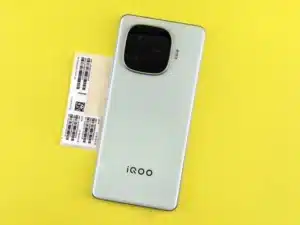 iQOO Neo 11s قادم قريباً.. إليك المواصفات الأساسية