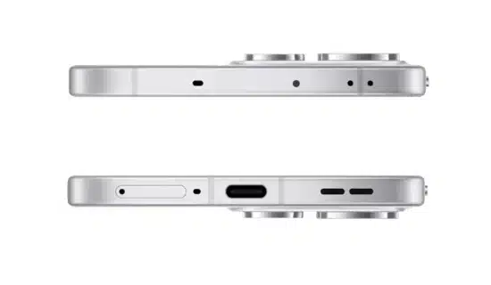 الإطار العلوي والسفلي لهاتف Oppo Reno 15 باللون الأبيض، يوضح توزيع منافذ الشحن، السماعات، ومقدار بروز الكاميرا الخلفية.