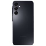 ظهر هاتف Samsung Galaxy A16 باللون اسود يبرز لغة التصميم الهندسي وتوزيع عدسات الكاميرا الخلفية.